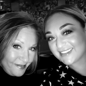 Meet your Posher, Lynn